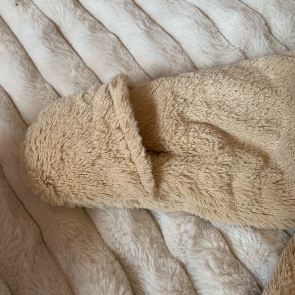 Winter onesie - Picture 5 of 7